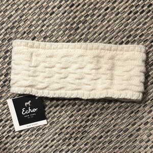 Echo NWT cable knit headscarf with fleece inside for extra warmth